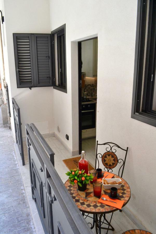 I Pupi - Sicilian Apartment Giardini Naxos Eksteriør bilde